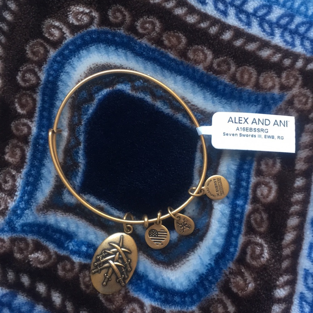 Alex and ani bangle ❤️